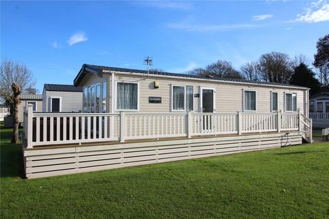 3 bedroom park home for sale, Sycamore, Hoburne Bashley, New Milton, Hampshire, BH25