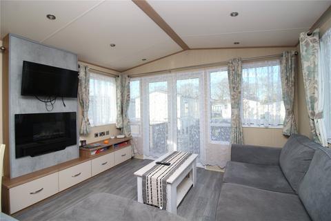 3 bedroom park home for sale, Sycamore, Hoburne Bashley, New Milton, Hampshire, BH25