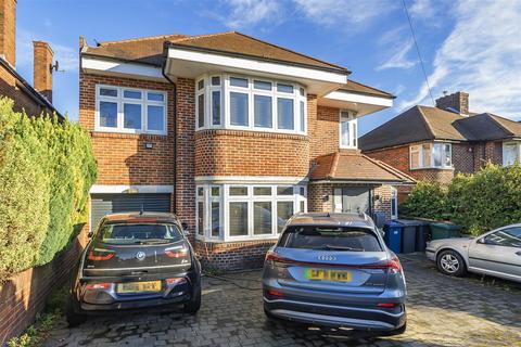 6 bedroom detached house for sale, Edgwarebury Lane, Edgware