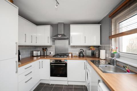 7/3 Northfield Drive, Edinburgh, EH8 7RR