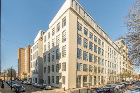 2 bedroom flat for sale, Chatham Place, London E9