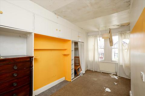 292 Windmill Road, London, W5 4DL