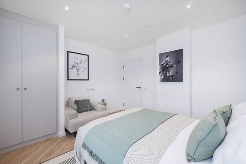 1 bedroom flat to rent, Icon Heights, N22, Wood Green, London, N22