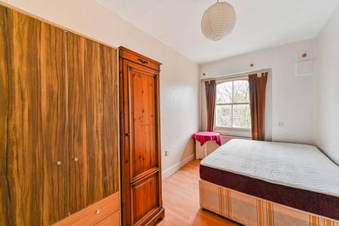 1 bedroom flat for sale, Trafalgar Avenue, Peckham, London, SE15