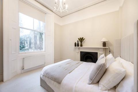 2 bedroom flat to rent, Tavistock Road, Notting Hill, London, W11