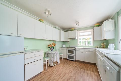 3 bedroom terraced house for sale, Icknield Street, Bedfordshire LU6