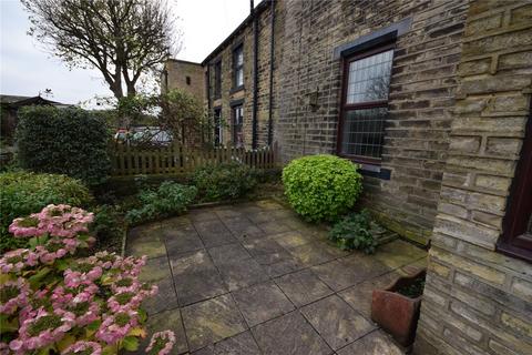 2 bedroom terraced house to rent, Bankhouse Lane, Pudsey, West Yorkshire