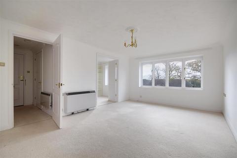 2 bedroom retirement property for sale, Highgate Hill, Hawkhurst