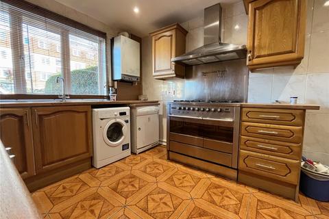 5 bedroom house to rent, Pomeroy Street, London SE14