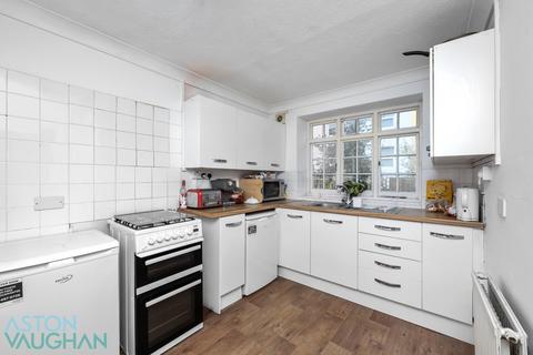 4 bedroom terraced house to rent, Lincoln Street, Brighton BN2