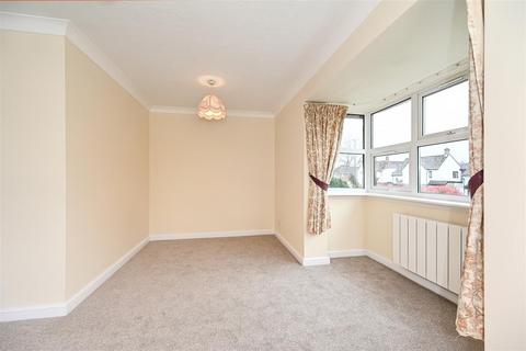 1 bedroom apartment to rent, Richmond Avenue West, Bognor Regis