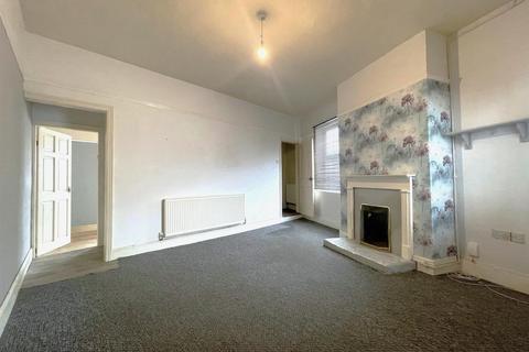 3 bedroom end of terrace house for sale, Station Road, North Wingfield