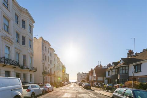 Studio for sale, Holland Road, Hove