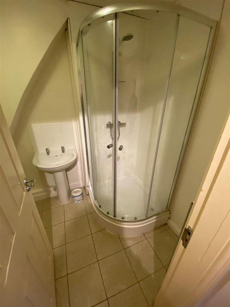 Shower Room.jpg