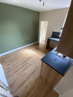 3 bedroom house to rent, Bailey Street, Nottingham