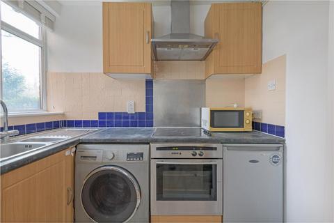 1 bedroom flat to rent, Harwood Court, Upper Richmond Road, Putney