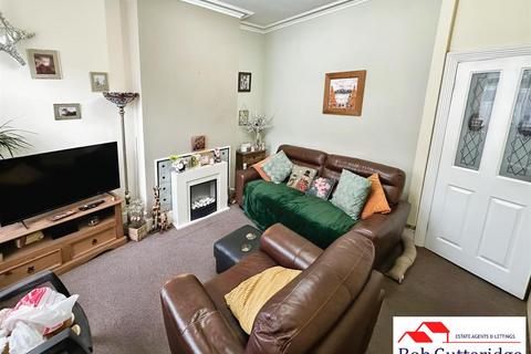 2 bedroom terraced house for sale, Dimsdale Parade East, Wolstanton, Newcastle