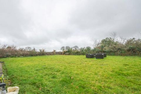 3 bedroom detached house for sale, Llanrhystud SY23