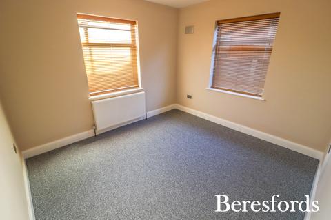 2 bedroom apartment for sale, Little Gaynes Lane, Upminster, RM14