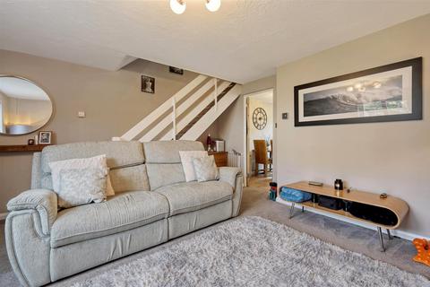 3 bedroom end of terrace house for sale, Roydon Road, Stanstead Abbotts