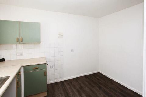 1 bedroom flat for sale, Burford, Telford TF3