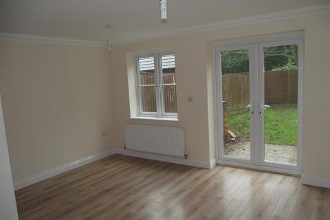 2 bedroom end of terrace house to rent, Cogenhoe, Northampton