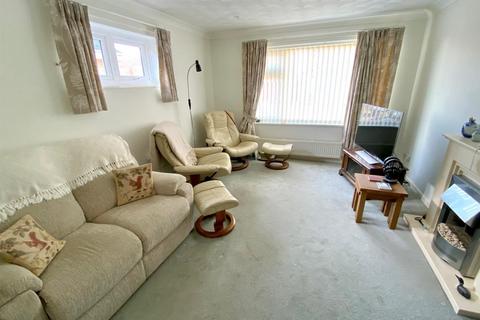 2 bedroom detached bungalow for sale, Derwent Gardens, Lowestoft, Suffolk, NR32