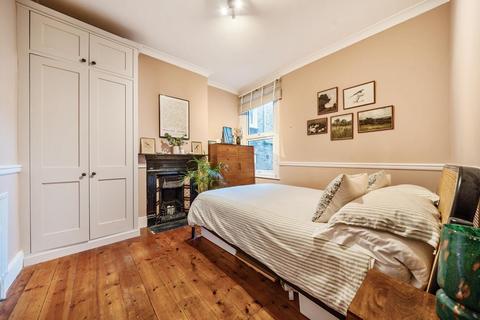 2 bedroom maisonette for sale, Daphne Street, Earlsfield