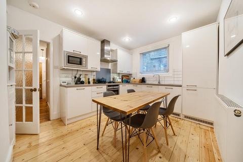 2 bedroom maisonette for sale, Daphne Street, Earlsfield