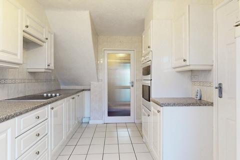 2 bedroom terraced house for sale, Methersgate, Fryerns, Basildon, Essex, SS14