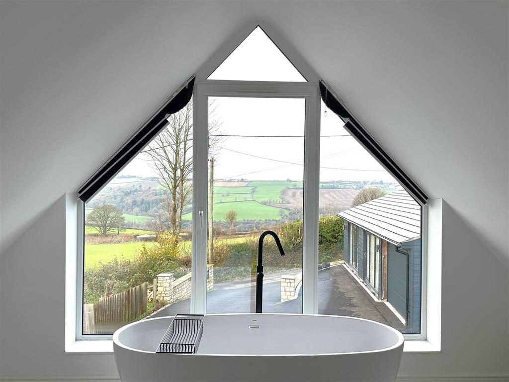 Bath Tub