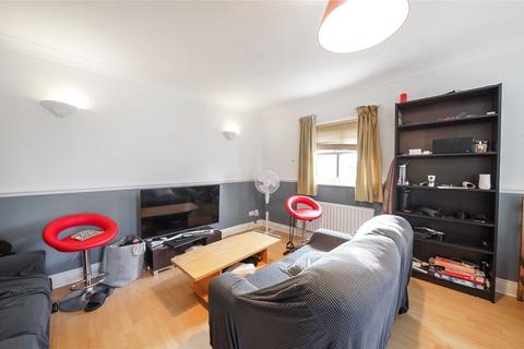 2 bedroom penthouse to rent, Lloyd Villas, Lewisham Way, London, SE4