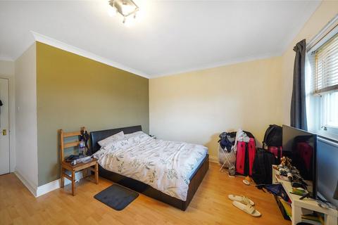 2 bedroom penthouse to rent, Lloyd Villas, Lewisham Way, London, SE4