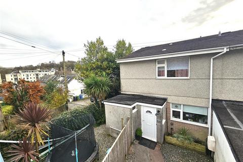 3 bedroom end of terrace house for sale, Lynbridge Court, Tavistock