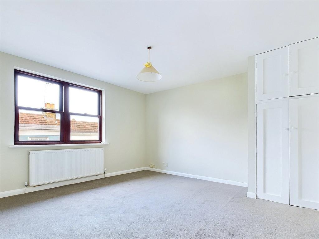 Apartment in London - View 3