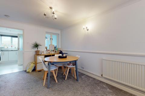 3 bedroom end of terrace house for sale, Gladstone Road, Ashford TN24 0DE