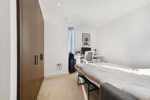 2 bedroom flat for sale, Landmark Pinnacle, Canary Wharf, E14