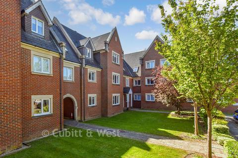 2 bedroom apartment for sale, Tanbridge Park, Horsham, West Sussex