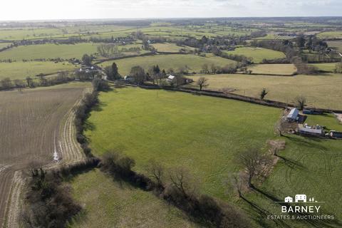 Land for sale, Wicken Road, Leckhampstead, Buckingham MK18