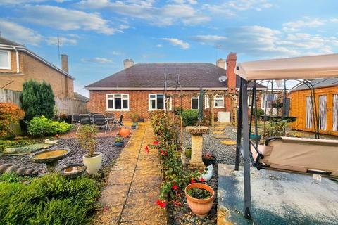 3 bedroom detached bungalow for sale, Rotten Row, Pinchbeck, Spalding