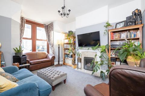 3 bedroom terraced house for sale, Hampden Road, Knowle