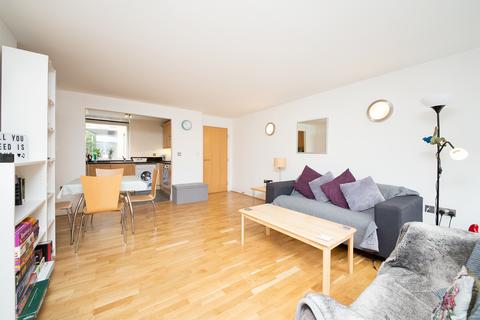 1 bedroom apartment to rent, Gainsborough House, Canary Wharf E14