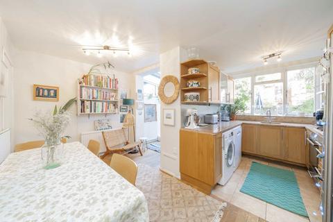 3 bedroom terraced house for sale, Toyne Way, London N6