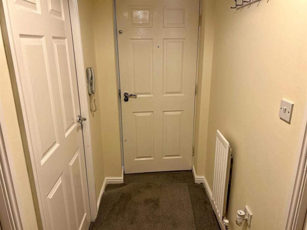 Private Hallway: