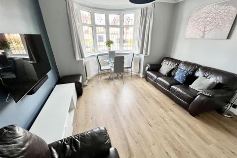 3 bedroom semi-detached house for sale, Shirley Road, Hall Green, Birmingham