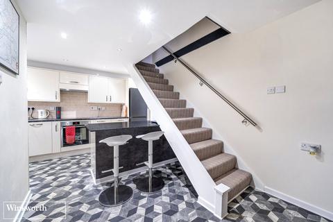 82 Novello Close, Basingstoke, RG22 4LE