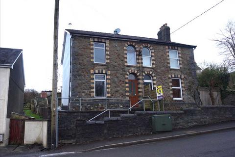 3 bedroom semi-detached house for sale, Heol Cennen, LLANDEILO