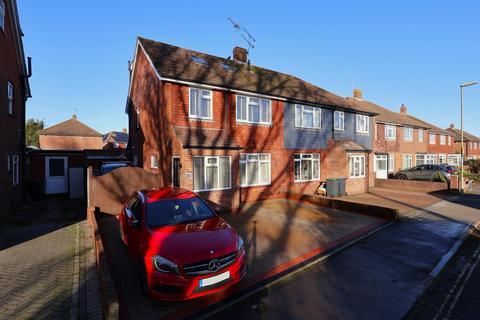 3 bedroom semi-detached house for sale, The Drive, Havant