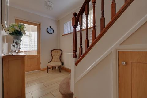 3 bedroom semi-detached house for sale, The Drive, Havant