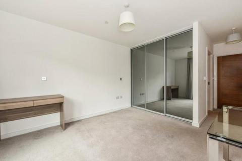 2 bedroom flat share to rent, 21 Victoria Bridge Road, Victoria Bridge Road, Bath BA2